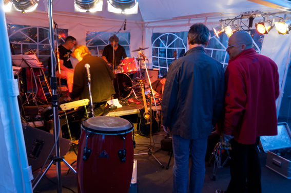 _20-Jahre-Geruecht--084.jpg (214463 Byte)