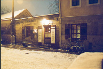 draussen.jpg (24583 Byte)